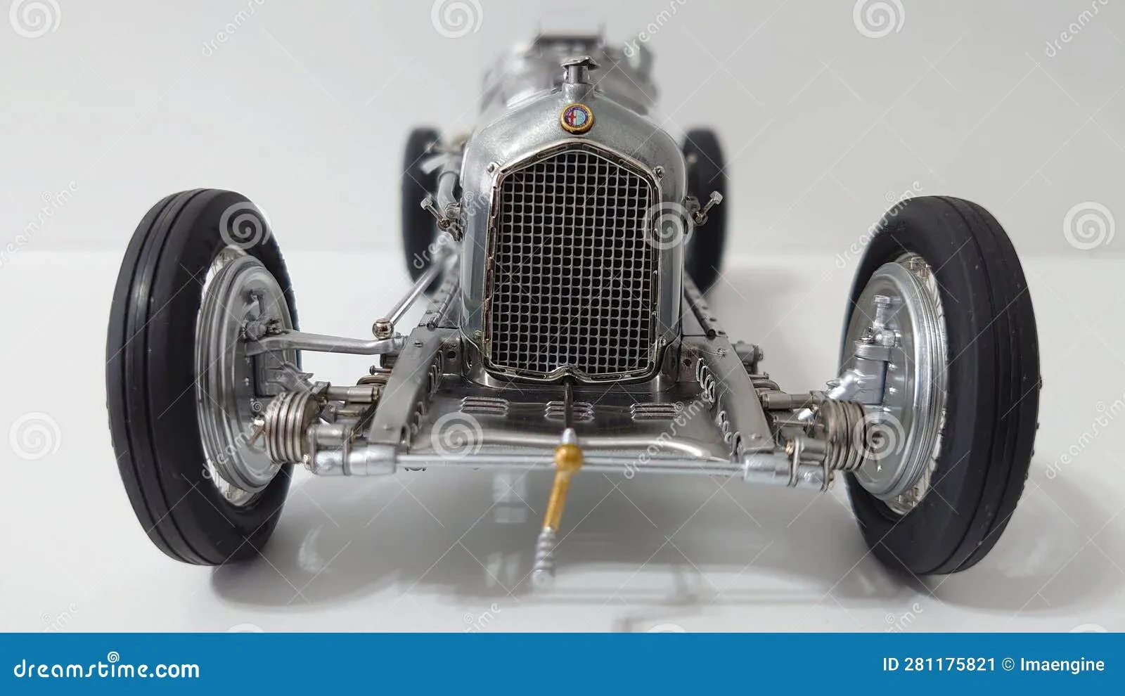 CCM 1:18 Scale Model Car