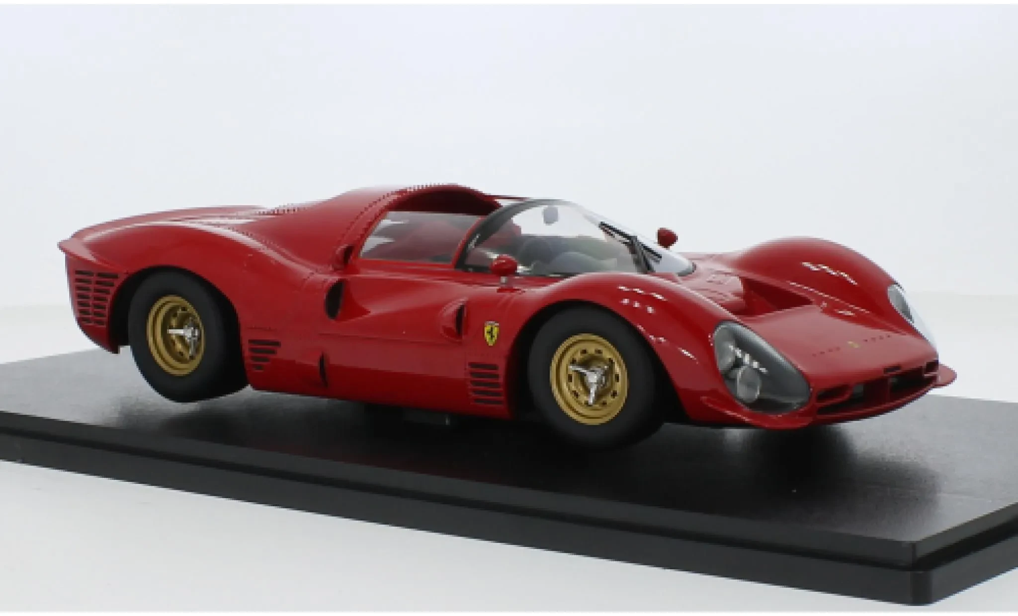 img/2317_ferrari-330-p3-diecast-models-a-collectors-dream.webp