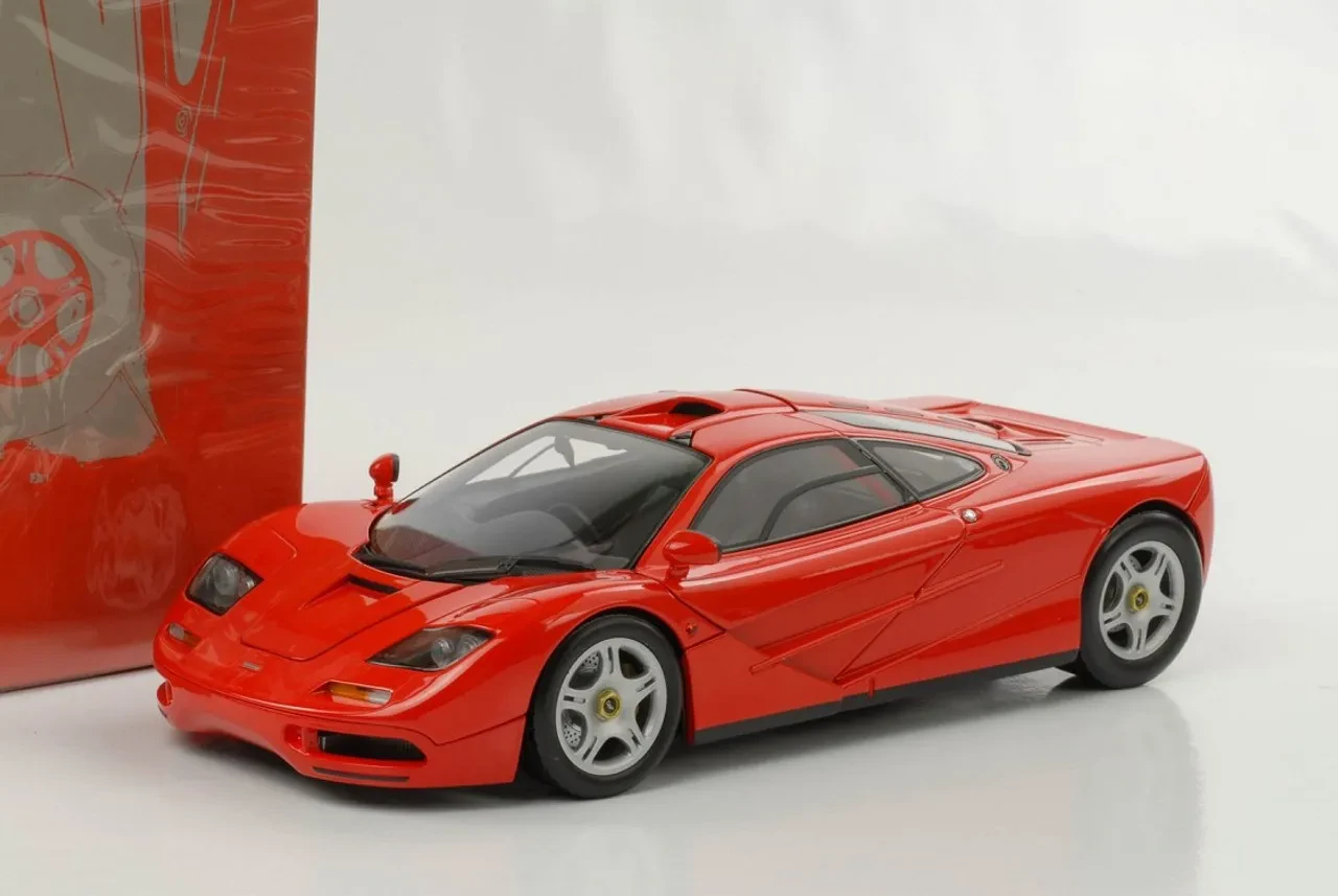 Minichamps diecast car