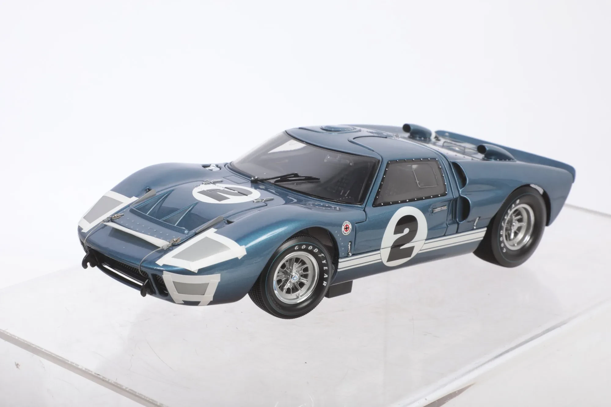 Ford GT40 diecast box 1966