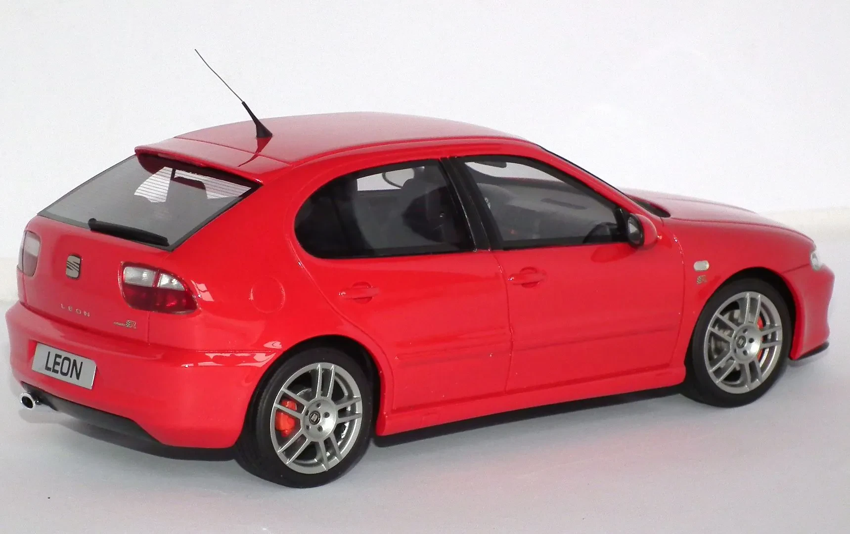 Seat Leon FR Diecast 1:24