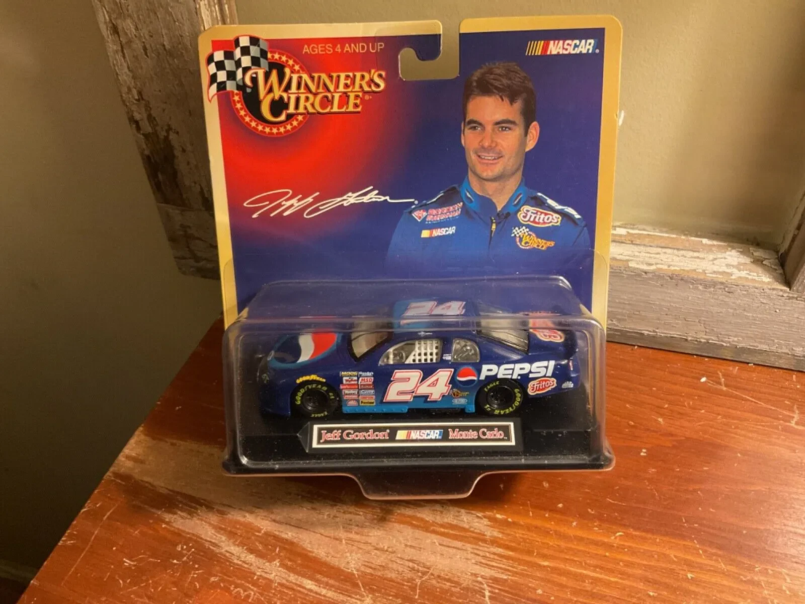 Jeff Gordon 1998 Pepsi Diecast
