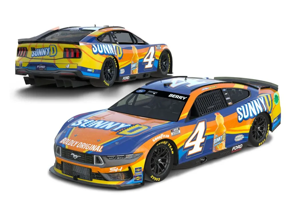 2024 NASCAR diecast car