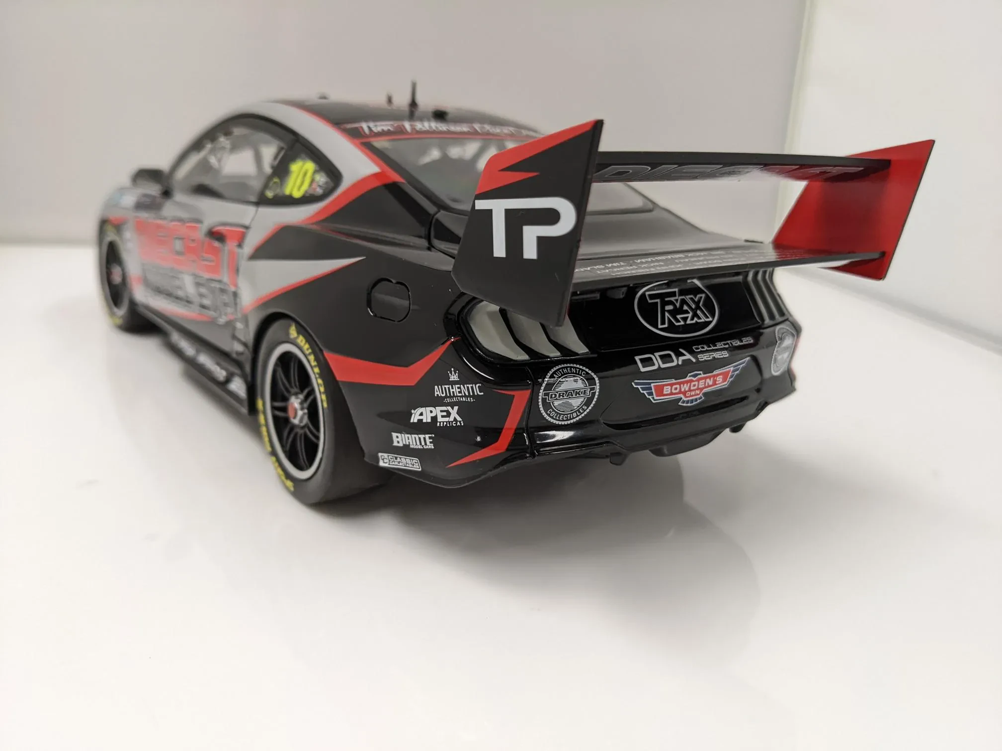 Modern Supercar Diecast