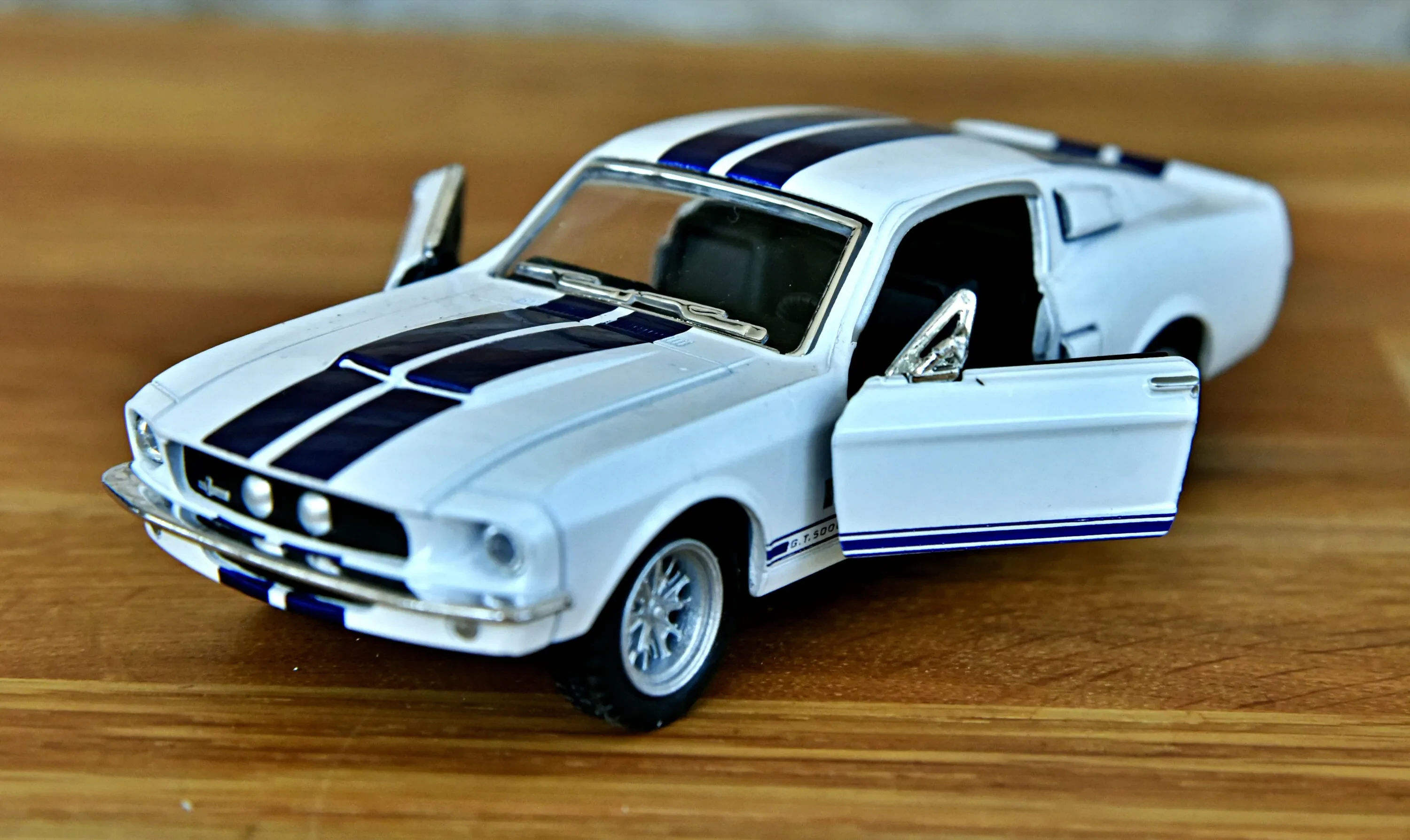 1967 Ford Shelby GT500 diecast