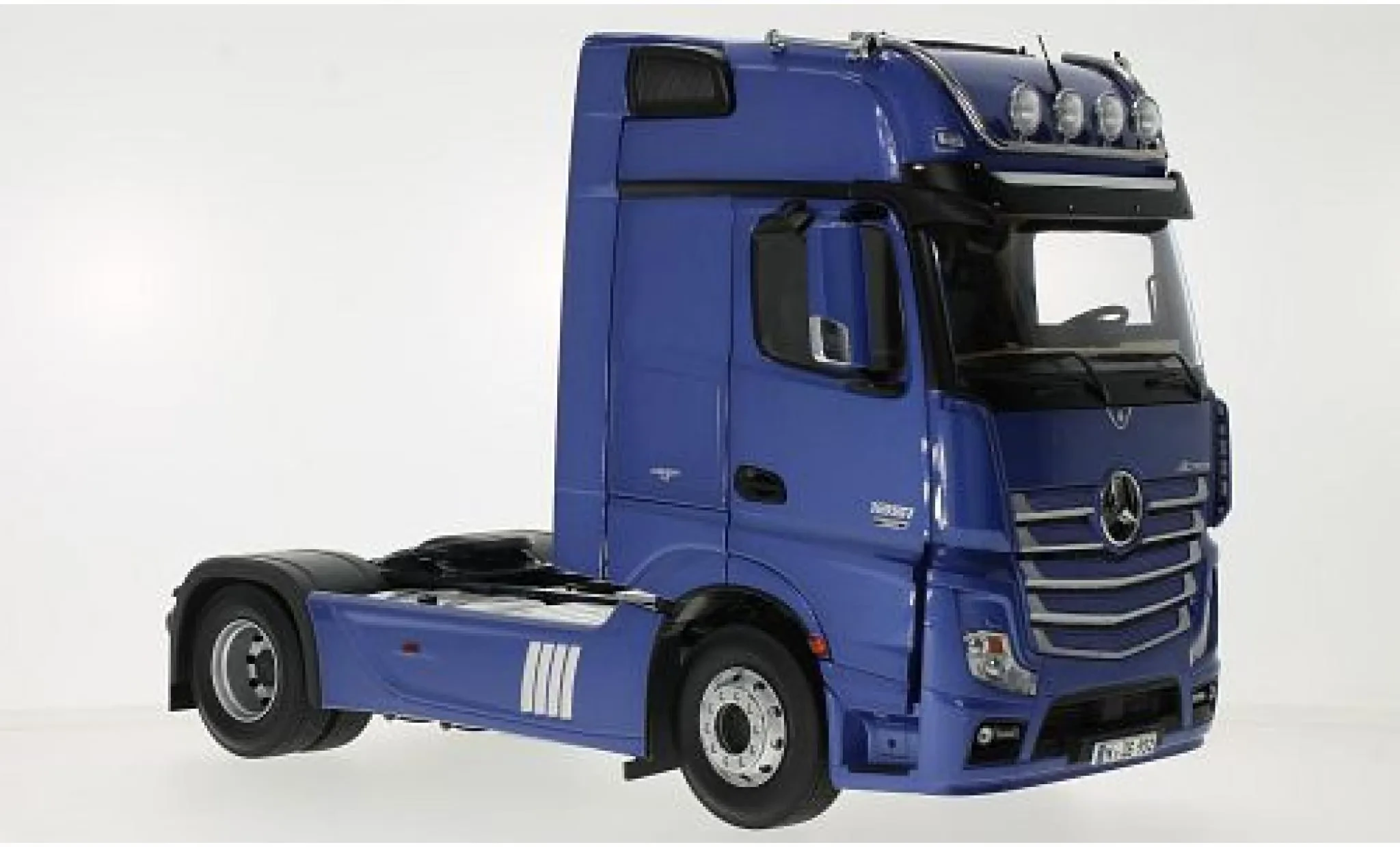 img/2487_mercedes-actros-diecast-models-a-collectors-dream.webp