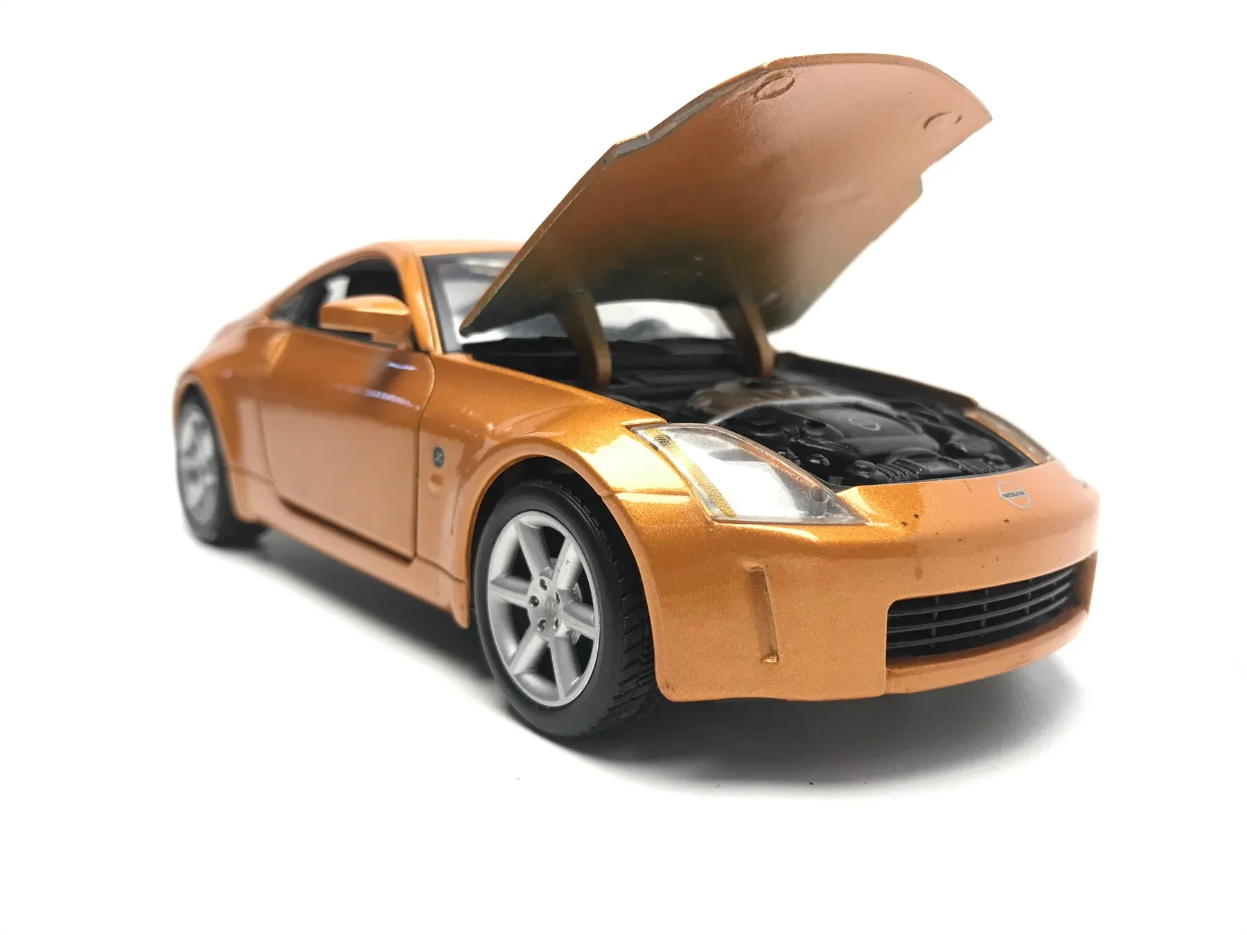 img/2518_hunting-down-the-coolest-jdm-diecast-cars.webp