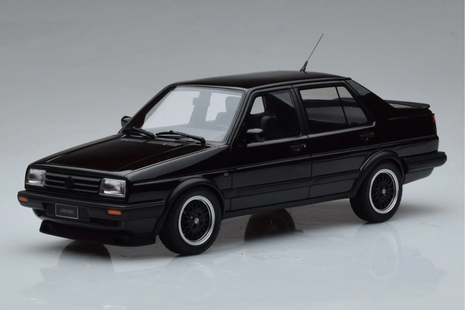 118 scale VW Jetta diecast