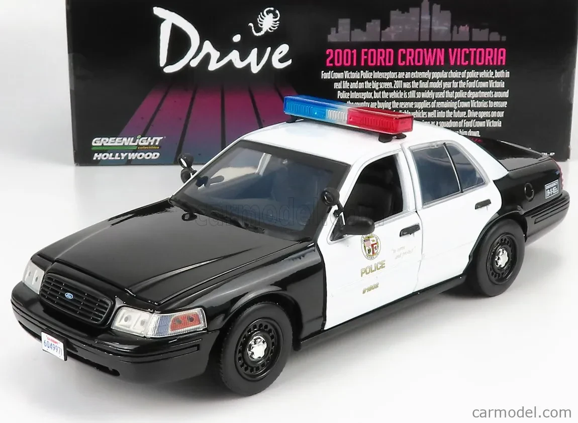 Detailed 1:18 scale police car diecast