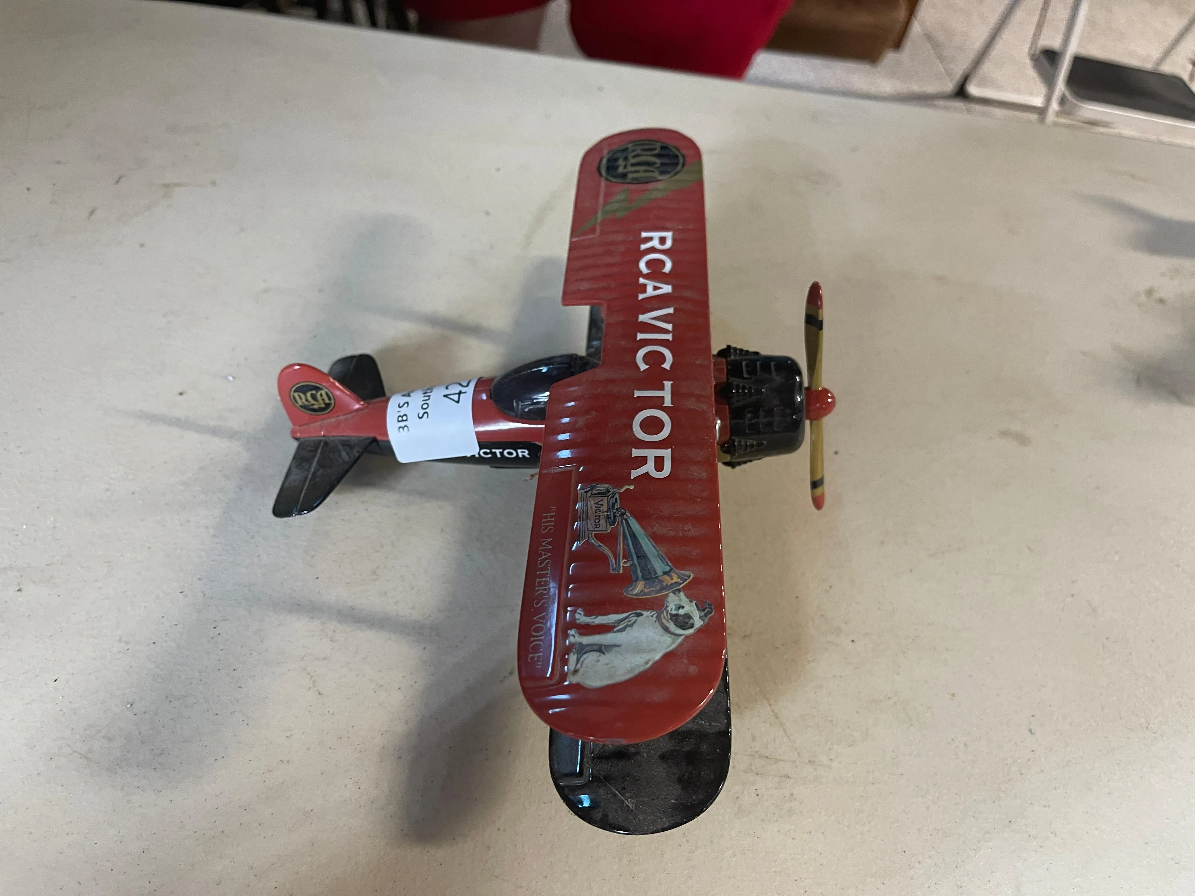 Diecast airplane model
