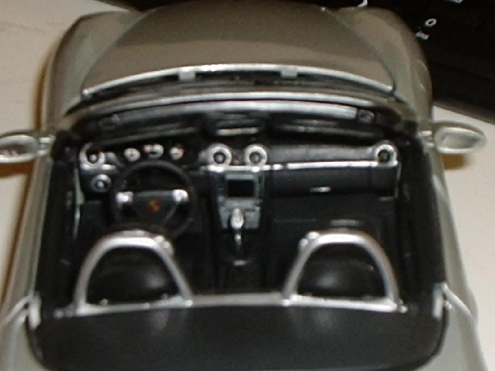 img/2624_diving-deep-into-the-world-of-diecast-car-reviews.webp