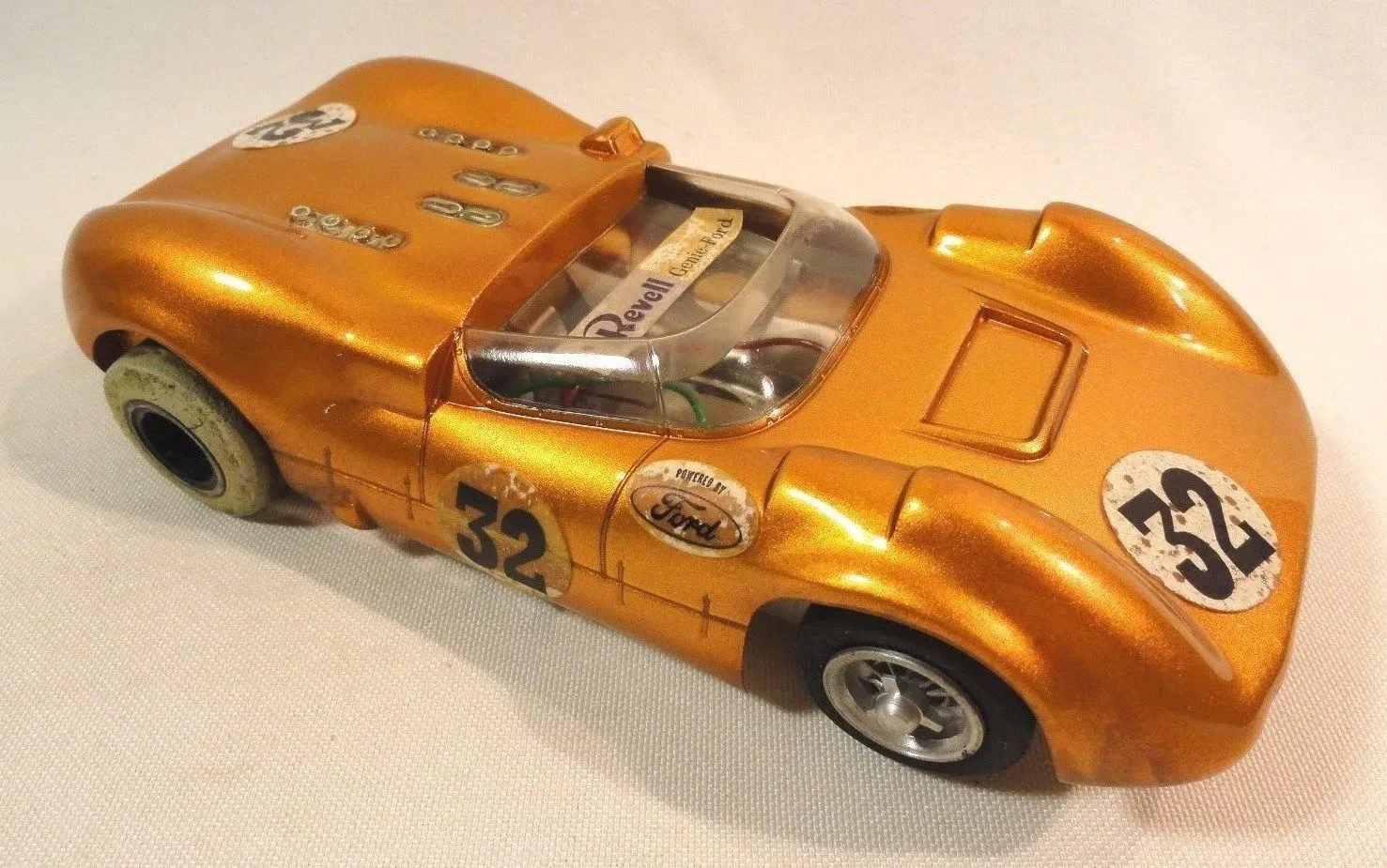 124 scale car next to ruler