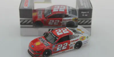 img/2643_diecast-cars-2024-a-deep-dive-into-the-hobby.webp