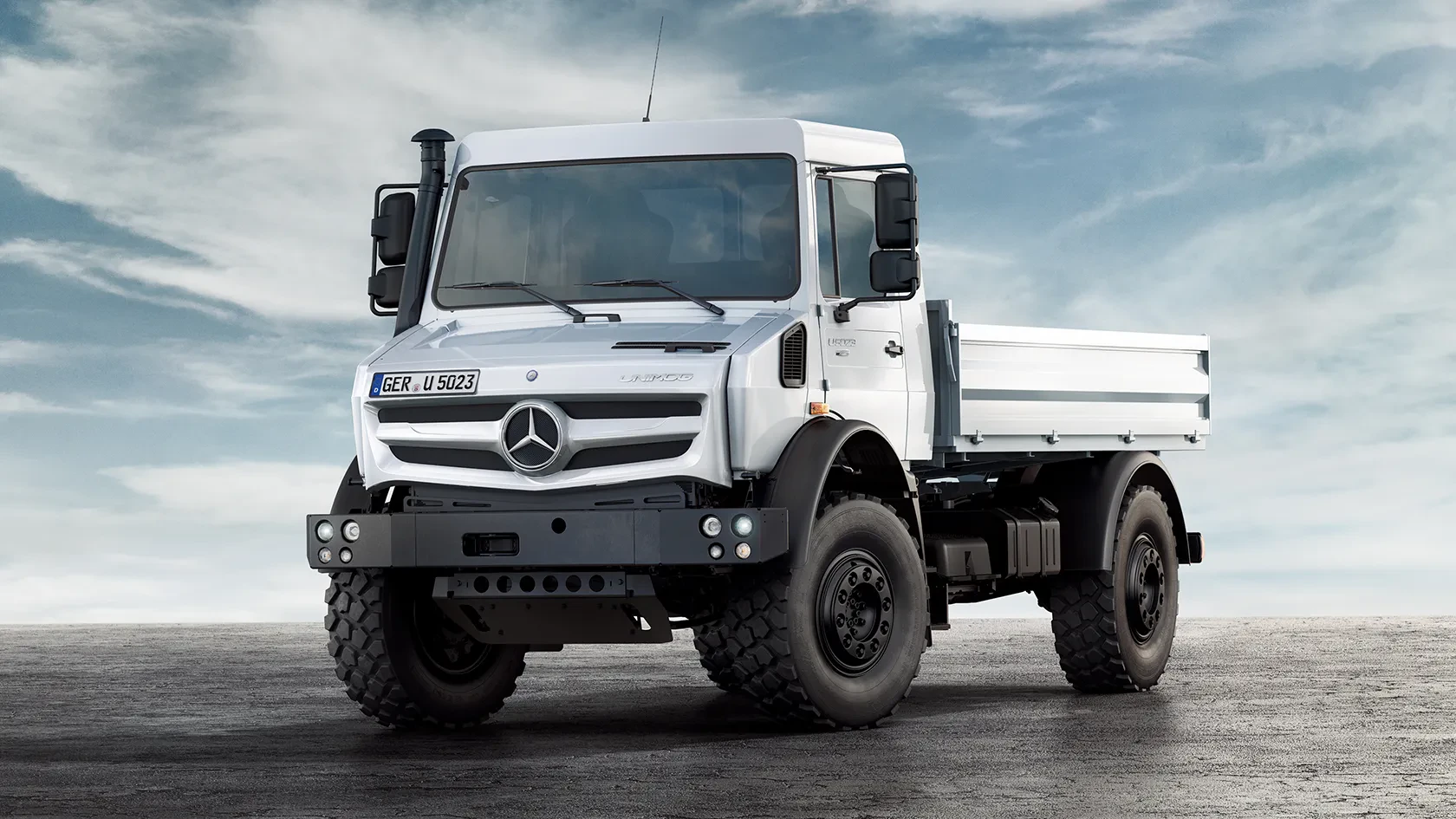 Mercedes Unimog diecast model 2024