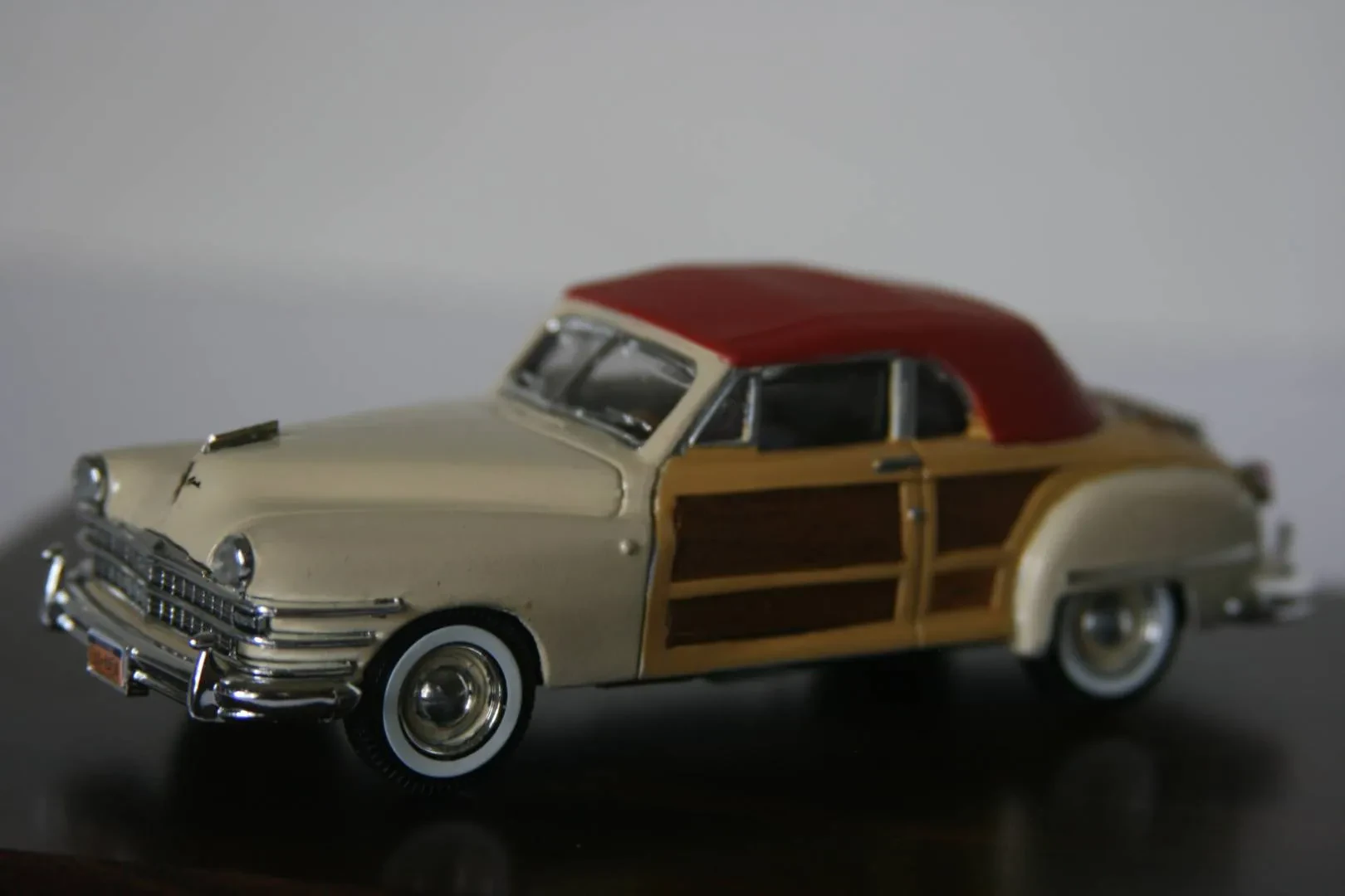 Town and Country diecast modern model