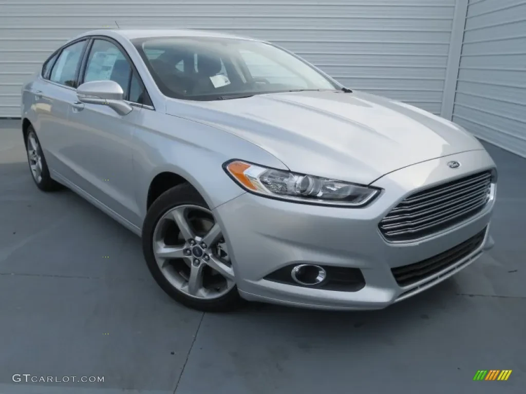 Ford Fusion Diecast Model Silver