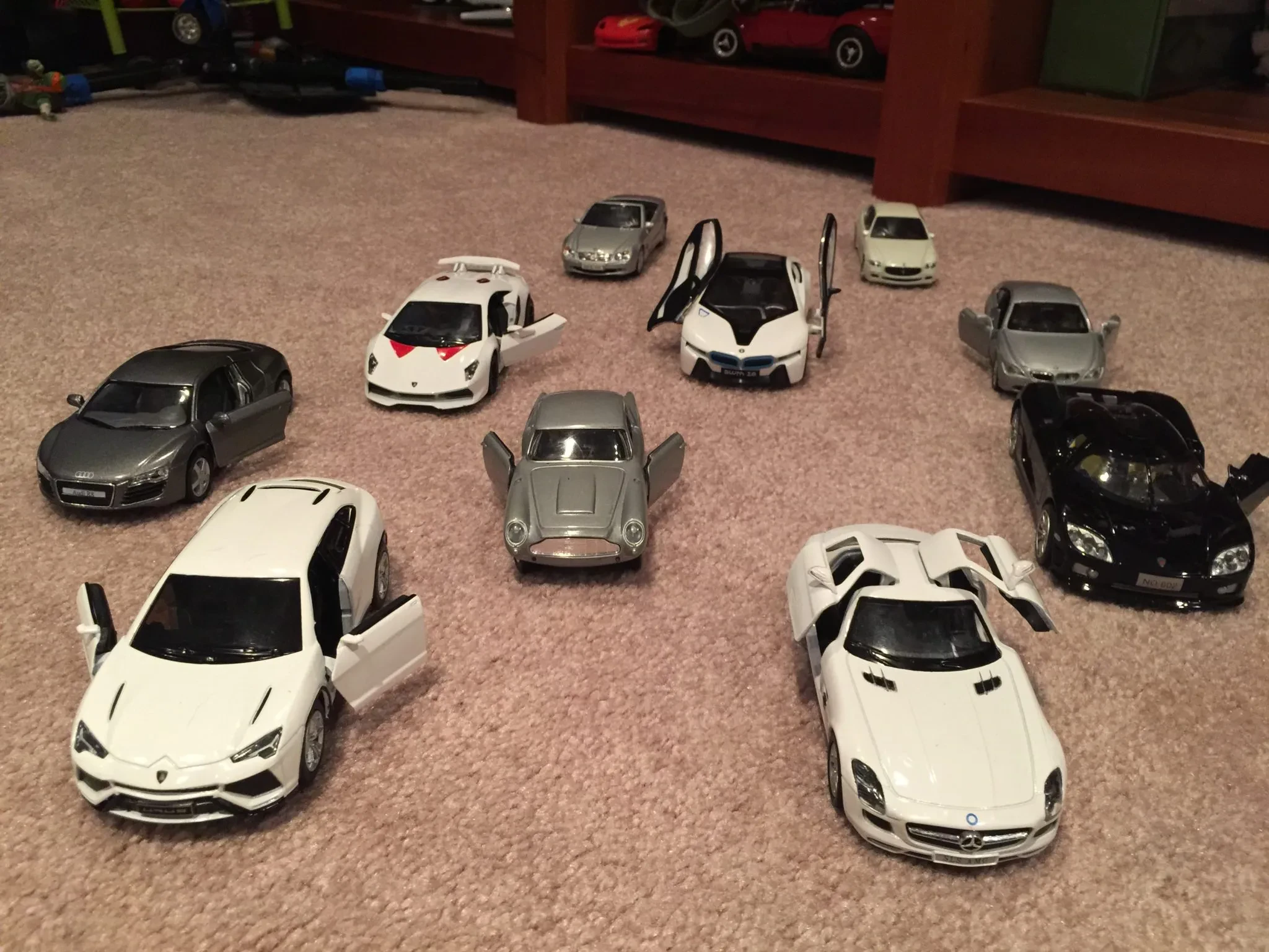 1400 diecast car collection