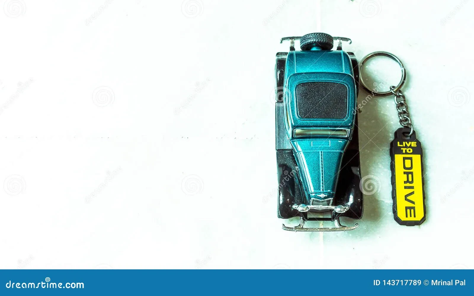 img/2811_how-strong-are-diecast-metal-toys-really.webp