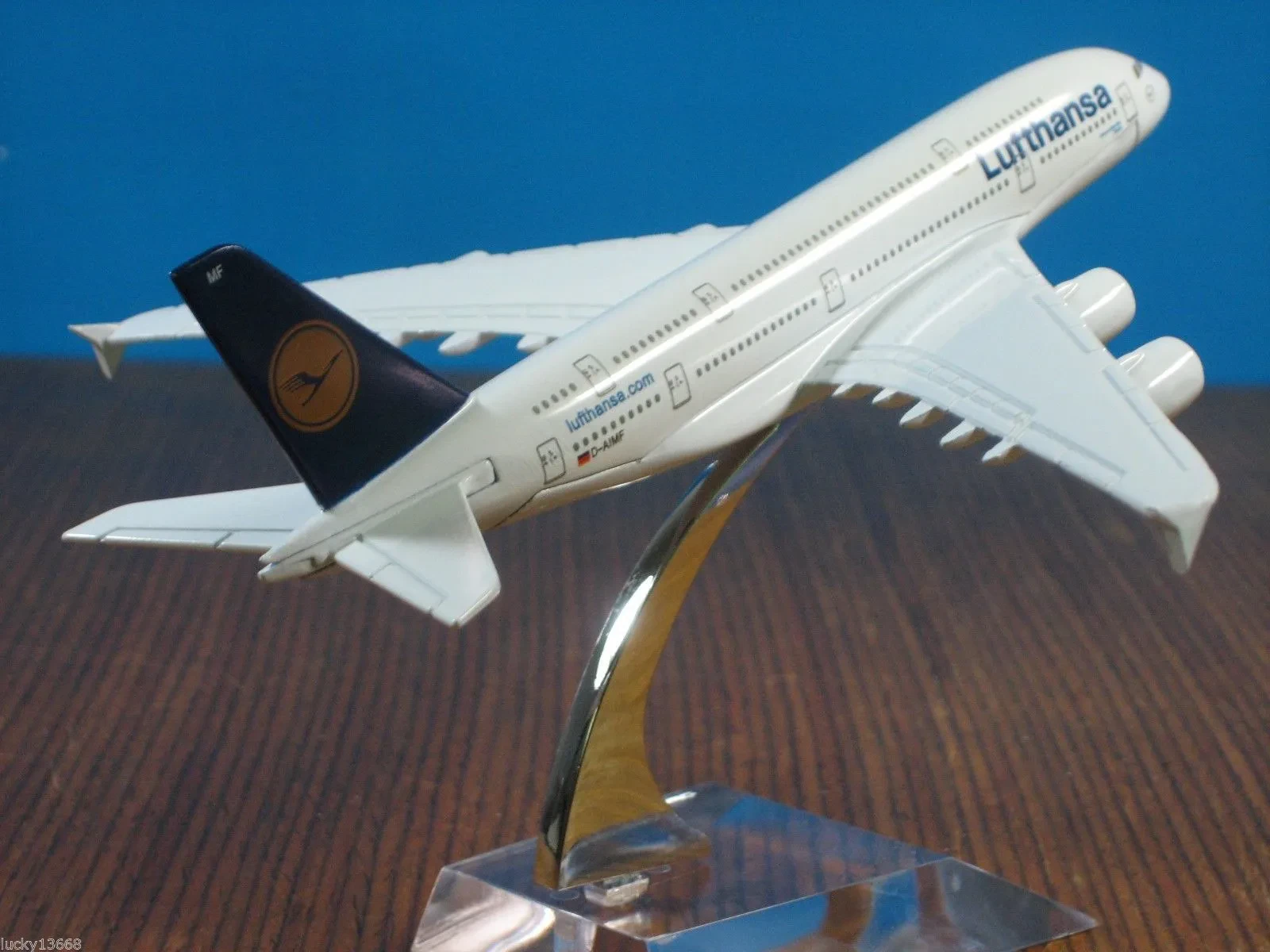 Airbus A380 Lufthansa livery diecast model