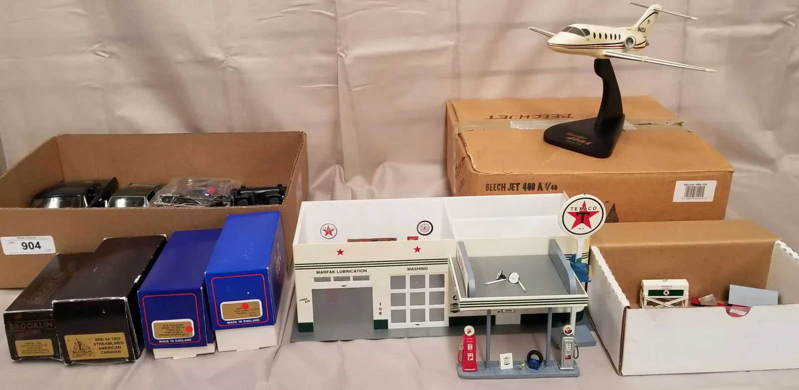 Assembling diecast model parts