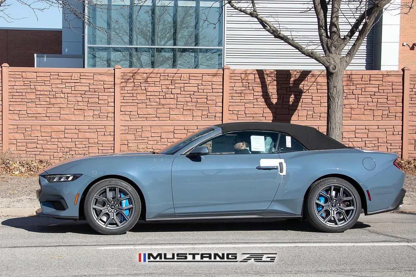 2024 Ford Mustang Convertible Diecast Blue
