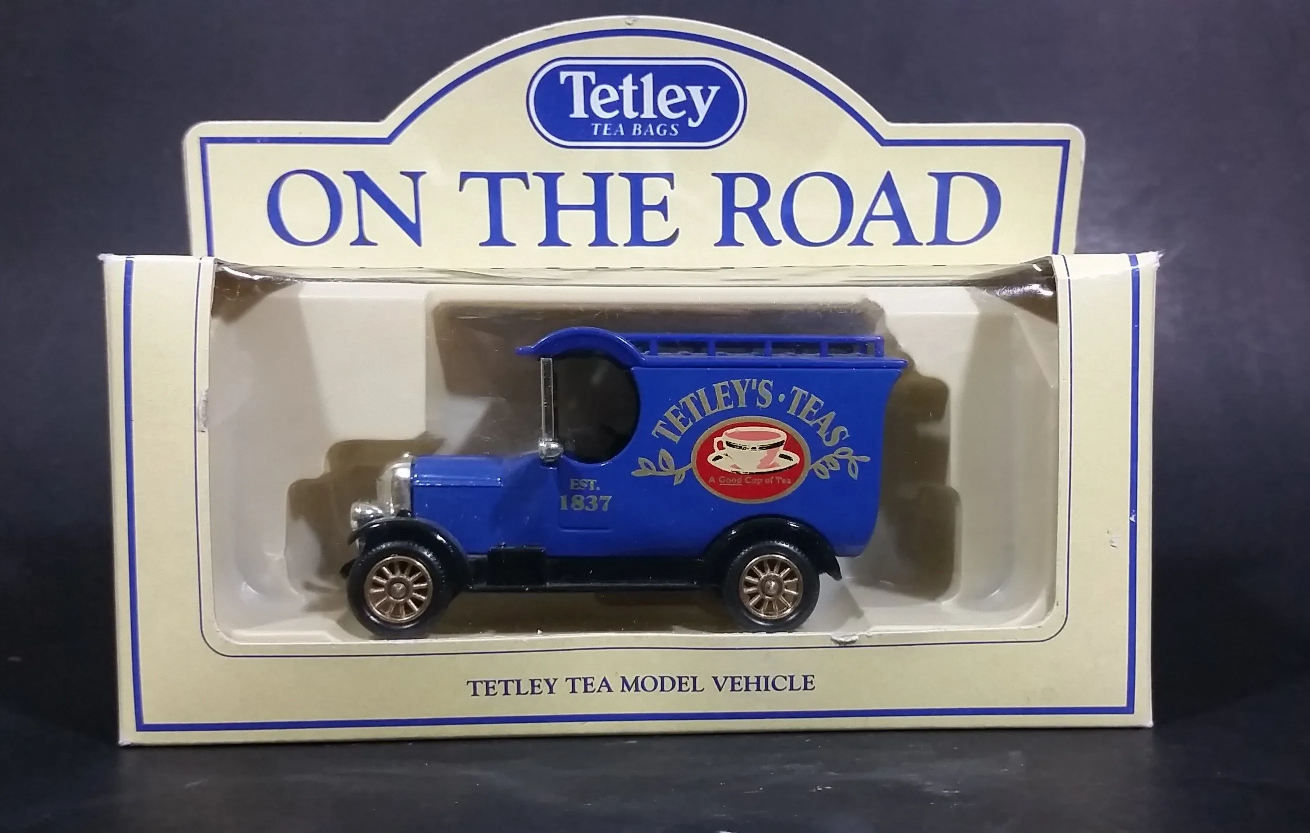 Lledo vintage car image