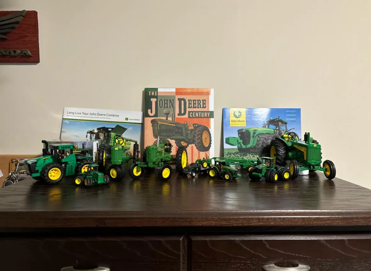 Ray Diecast Display Case