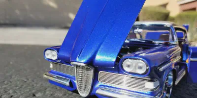 img/2878_custom-diecast-cars-your-guide-to-unique-rides.webp