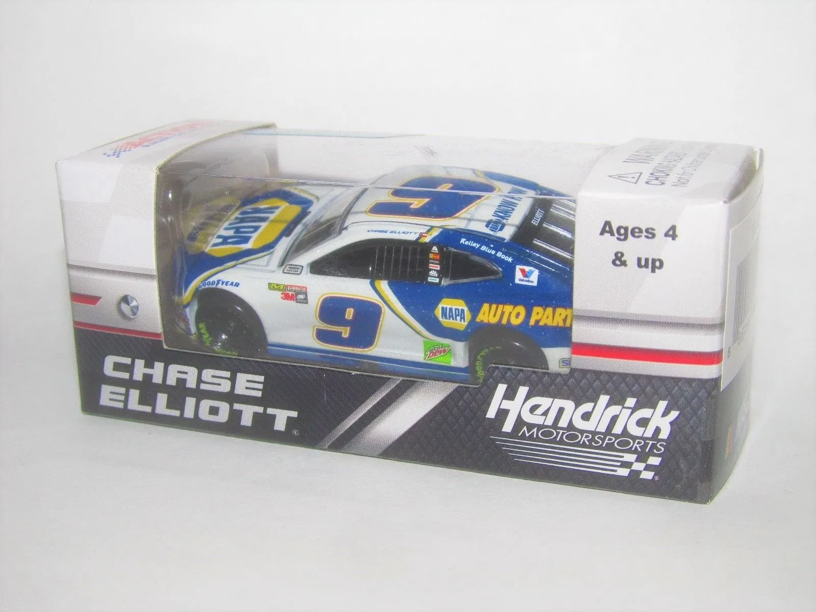 Chase Elliott 2016 NAPA Diecast