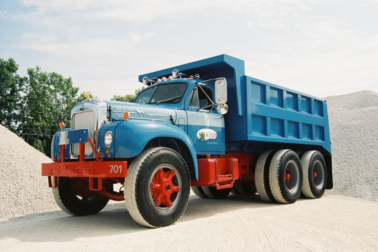 Mack B model diecast model 2024