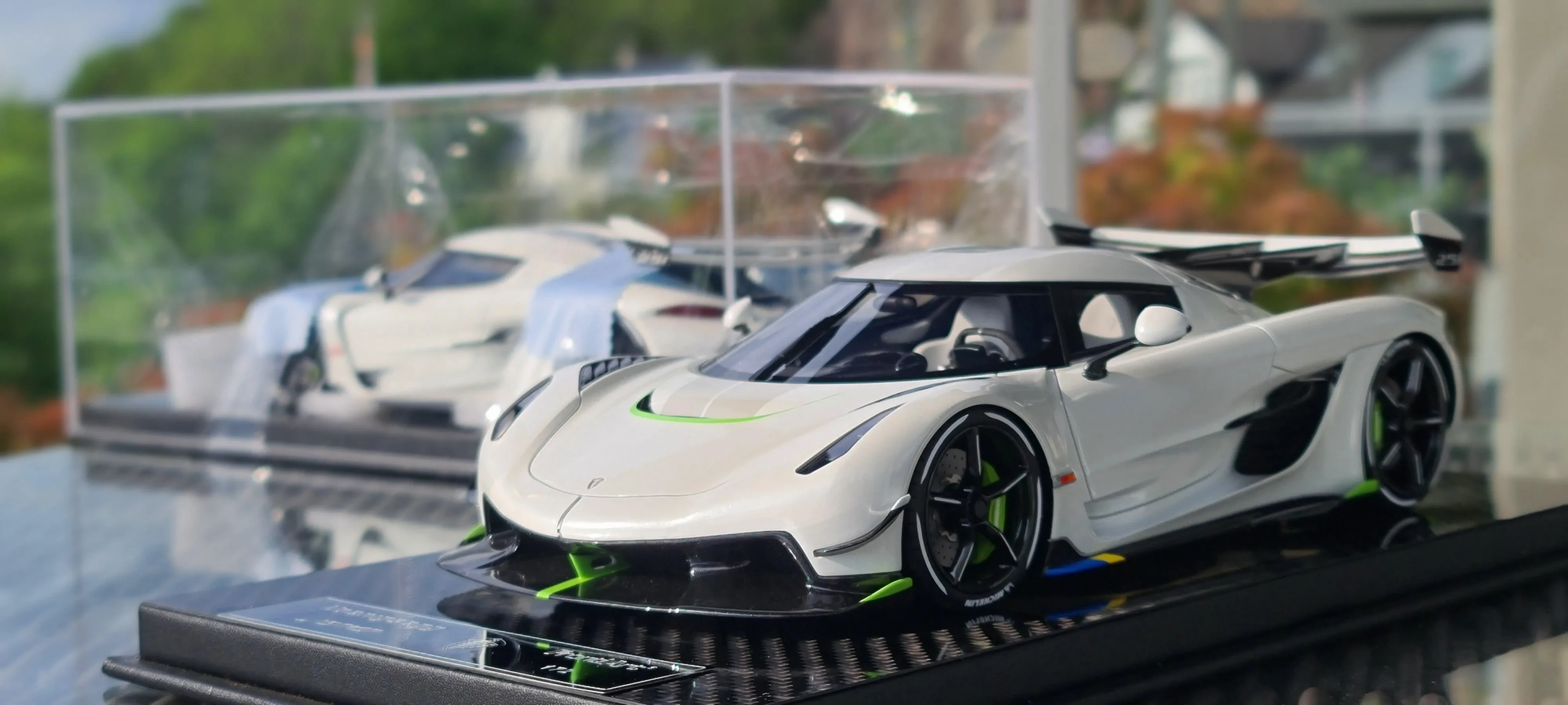 img/2946_frontiart-diecast-models-a-deep-dive-into-high-end-collectibles.webp