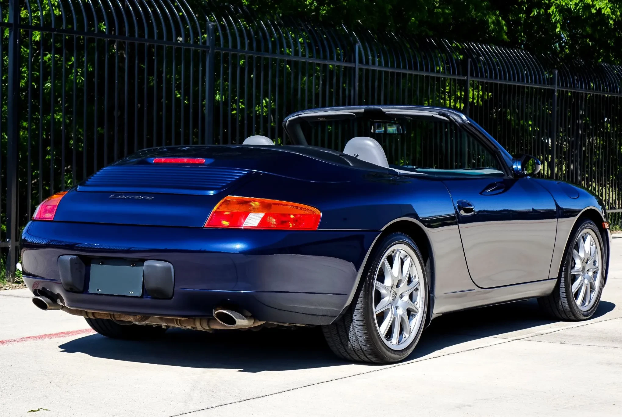 Minichamps Porsche 996 Carrera diecast