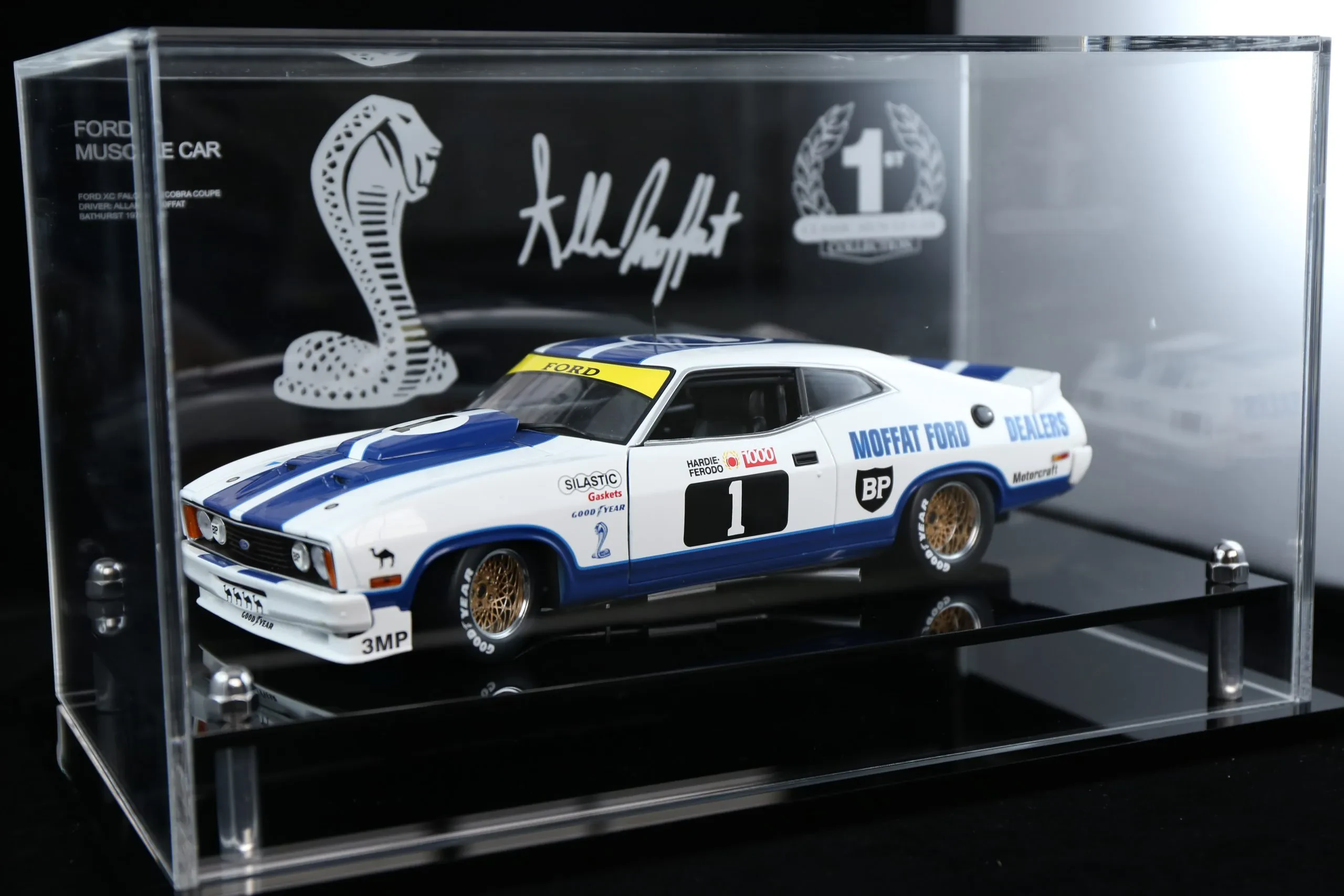 img/2956_allan-moffats-rx-7-a-diecast-collectors-dream.webp