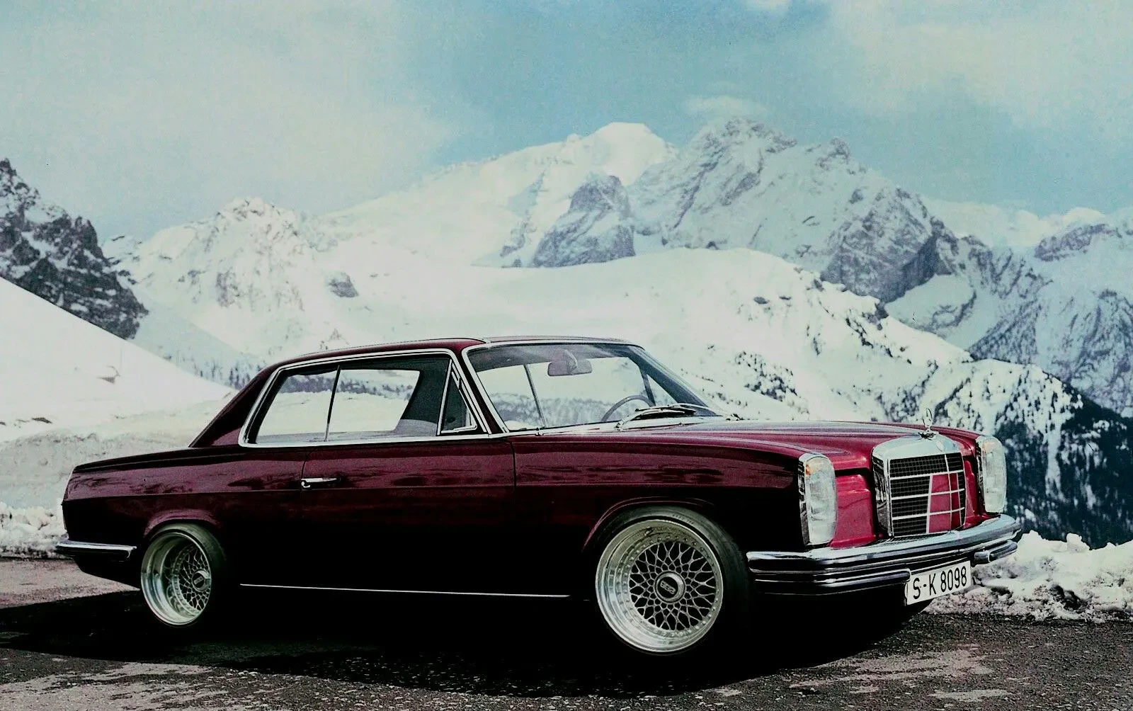 img/2963_mercedes-w114-diecast-models-a-collectors-dream.webp