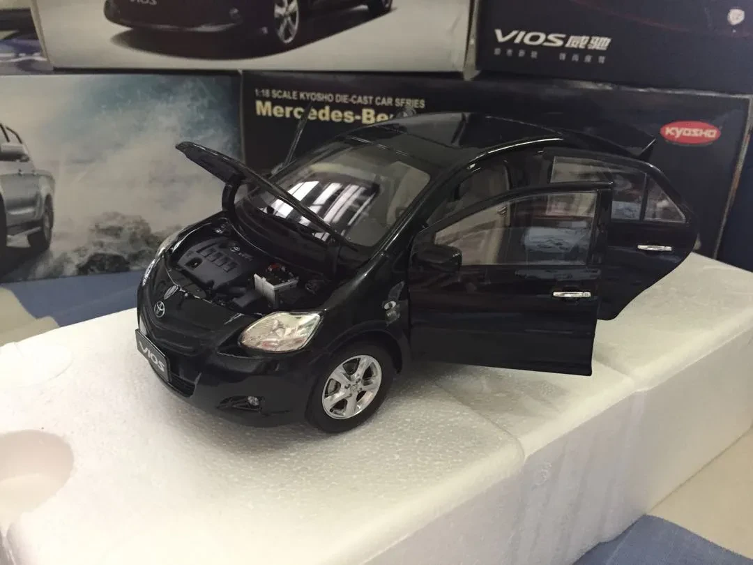 Toyota Vios 164 diecast