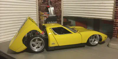 img/2744_diecast-customizing-your-guide-to-tiny-car-transformations.webp