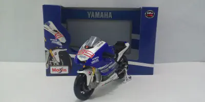 img/2537_toko-diecast-tangerang-your-guide-to-finding-awesome-model-cars.webp