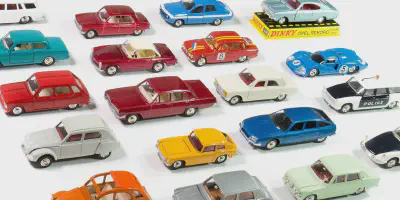 img/2851_diving-deep-into-the-world-of-1320-diecast-models.webp