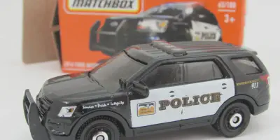 img/2827_super-cool-personalized-police-cars-diecast-dreams-come-true.webp