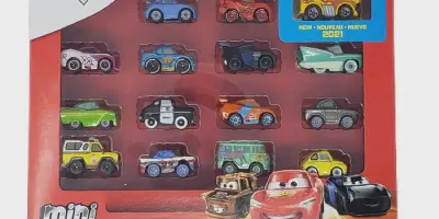 img/2477_disney-cars-diecast-mini-racers-15-pack-a-detailed-look.webp