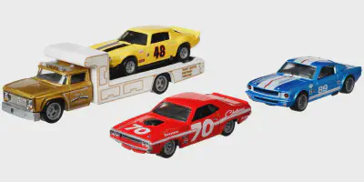 img/2290_hot-wheels-a-deep-dive-into-the-world-of-tiny-toy-cars.webp