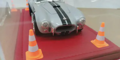 img/2474_show-off-your-sweet-rides-the-ultimate-guide-to-118-diecast-car-display-cases.webp