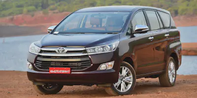img/2680_toyota-innova-crysta-diecast-models-a-collectors-delight.webp