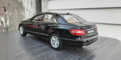 img/2483_mercedes-e350-diecast-models-a-collectors-delight.webp